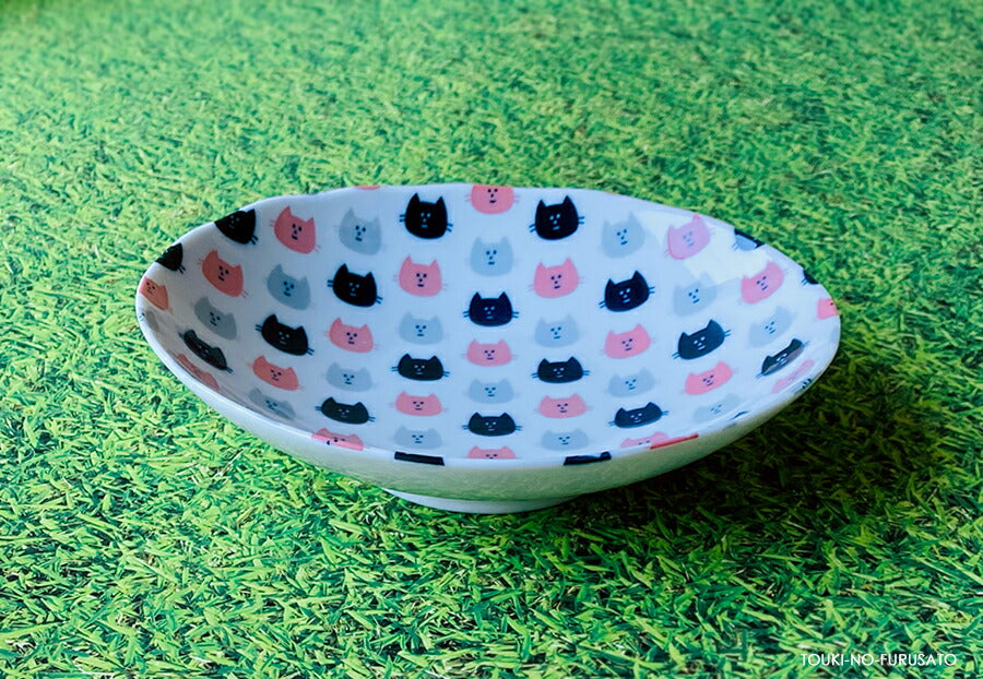 MEAL(ミール)キッズネコ 60楕円深皿 幅19.5cm  オーバル 楕円皿 猫 キャット 白磁 電子レンジOK 食洗機OK 子供用 キッズ用 お子様用食器 子供サイズ かわいい アニマル 動物 キャラクター 小さめカレー皿 美濃焼 国産 安心 日本製 陶器のふる里 trys亜