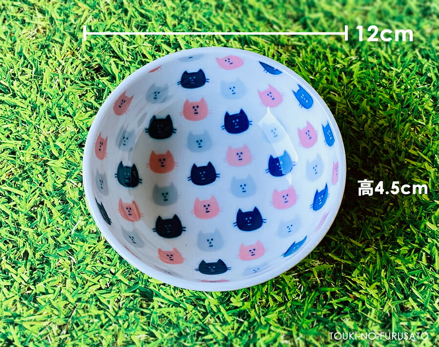 MEAL(ミール)キッズネコ　UK40小鉢 直径12cm  猫 キャット 白磁 電子レンジOK 食洗機OK 子供用 キッズ用 食器 お子様用食器 子供サイズ かわいい アニマル 動物 キャラクター　ボウル  こばち 美濃焼 国産 安心 日本製  陶器のふる里  trys亜