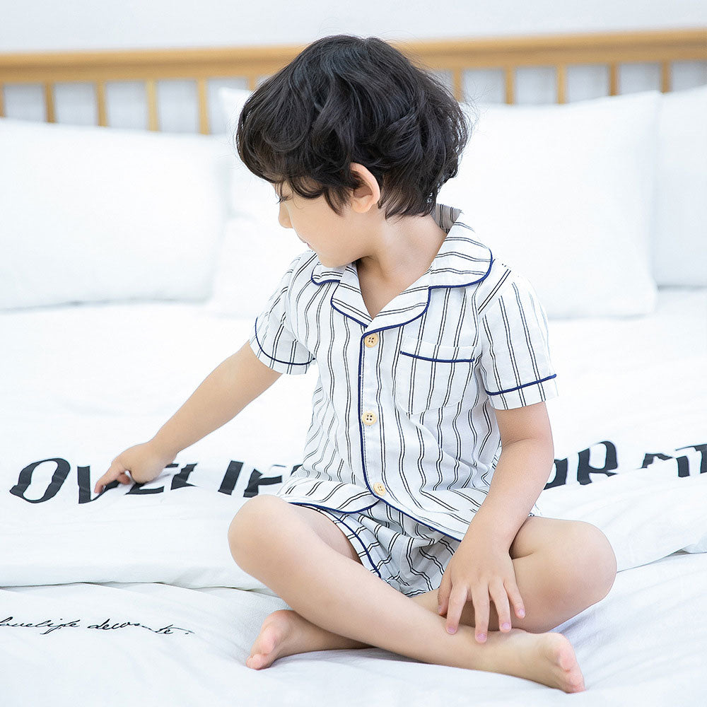 poodle パジャマ キッズ ジュニア半袖 男の子 女の子 子供 さらさら 涼しい ルームウェア 部屋着 春夏用 韓国子供服 トップス パンツ 2点セット ストライプ さらさら 着心地 縦縞 縦じま ブルー ホワイト 80cm 90cm 100cm 110cm 120cm 130cm かわいい 可愛い(ホワイト,110)