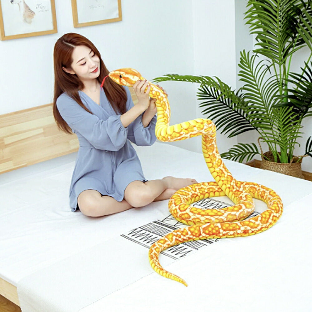 ぬいぐるみ 玩具 蛇 おもちゃ ヘビ 置物 スネーク snake 3.3m 爬虫類 クッション かわいい おもしろ かわいいぬいぐるみ ドッキリ パーティーグッズ 恐怖 爬虫類 柔らかい 悪ふざけ ジョーク 誕生日 パーティーグッズ おもしろ 面白グッズ ギフト サプライズ 手品 マジック
