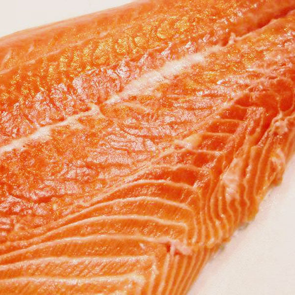 【鮮度抜群！】脂乗り抜群 とろサーモン850g±100g 冷凍便 送料無料 お取り寄せグルメ 食品 ギフト