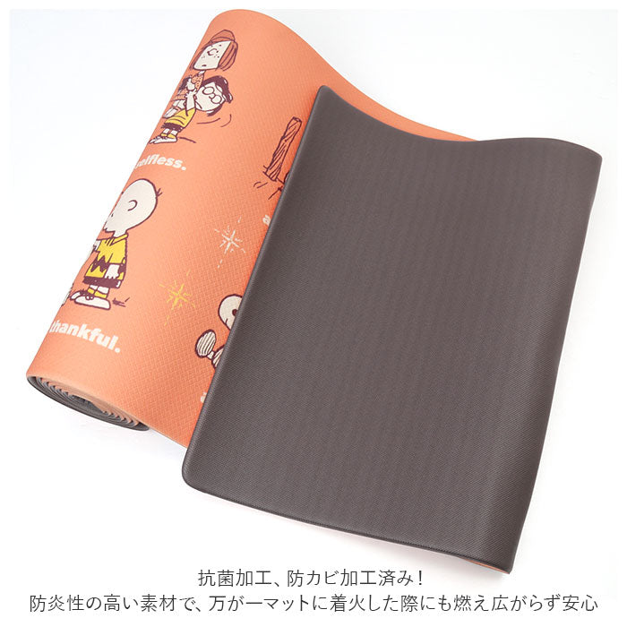 【スヌーピー/ポーズ・ロングマット】 キッチンマット 拭ける 120 通販 45×120cm フロアマット ロングマット キッチン 台所 マット ビニール製 拭くだけ キャラクター かわいい 洗濯いらず PVC 塩ビ snoopy スヌーピー