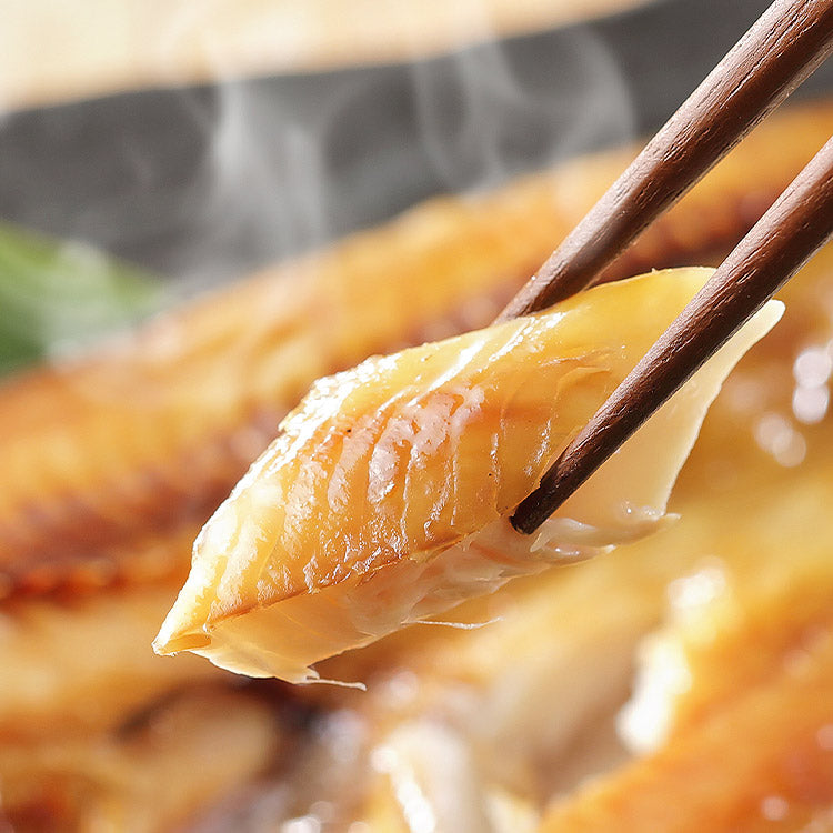 真ホッケ開き 3尾入り 北海道産 干物 開き 送料無料 冷凍便 お取り寄せグルメ ギフト