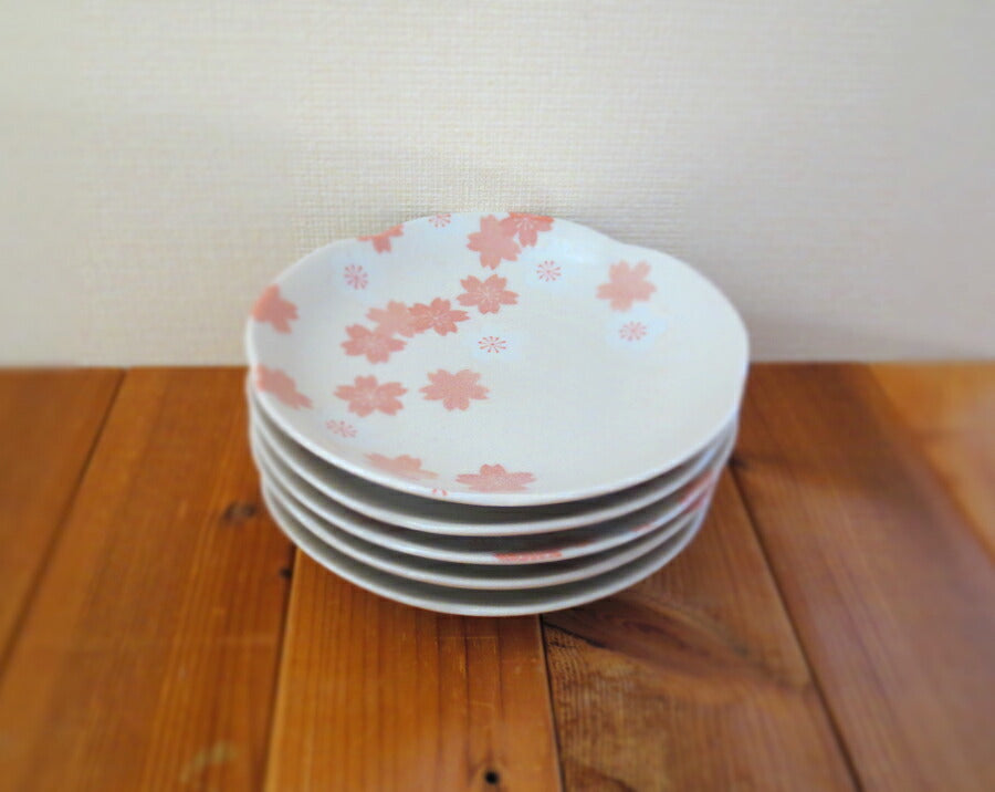 志野さくら梅型3.5皿 直径11.6cm 春の食器 可愛い 大人女子 日本製 美濃焼 取り皿  陶器のふる里  stockヤ