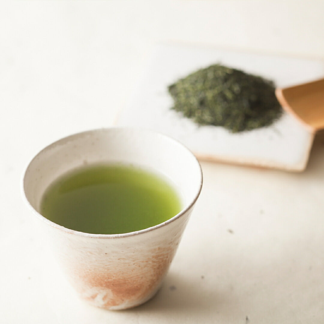 ★非掲載★契約茶園謹製 老舗のこだわり 深蒸緑茶 匠の茶詰合せ SP-F 老舗謹製 深蒸 緑茶 煎茶 茶葉 匠の茶 詰合せ かぶせ仕立て 遠赤焙煎製法 ソムリエ 旬摘み セット ギフト 贈り物 プレゼント おいしい 敬老の日 人気 おすすめ ランキング ※代引不可