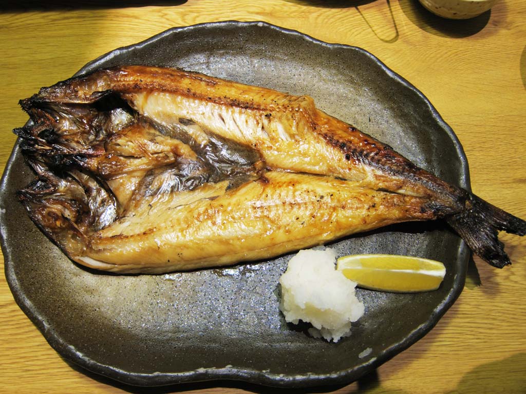 特大 開き根ぼっけ 500ｇ ×3個セット 香深産 送料無料 北海道 礼文島 干物 北海道産 お土産 プレゼント ギフト 送料込 ホッケ ほっけ
